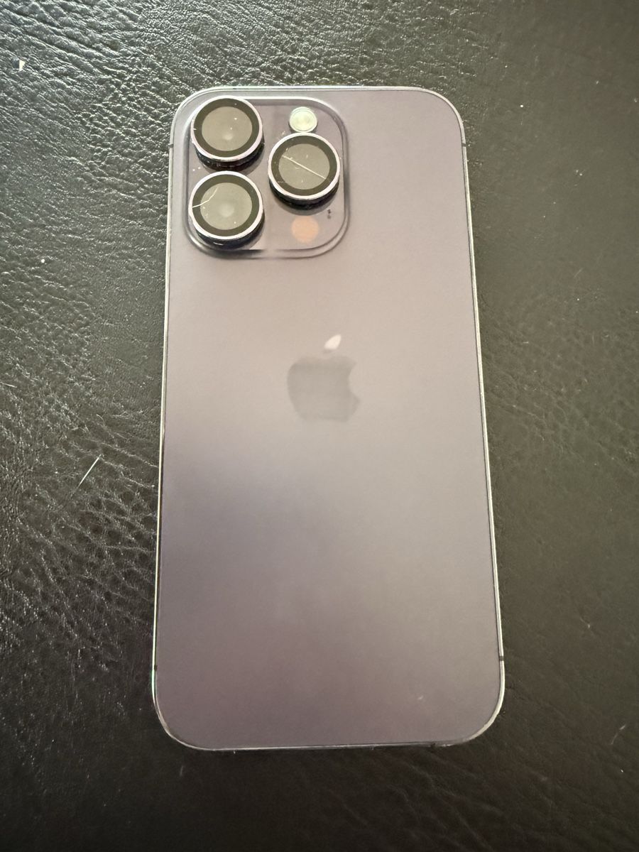 Apple Portables: iPhone 14 Pro (batterie 76%) 128 gb – Défectueux à Bursins par Vertigo2004 1