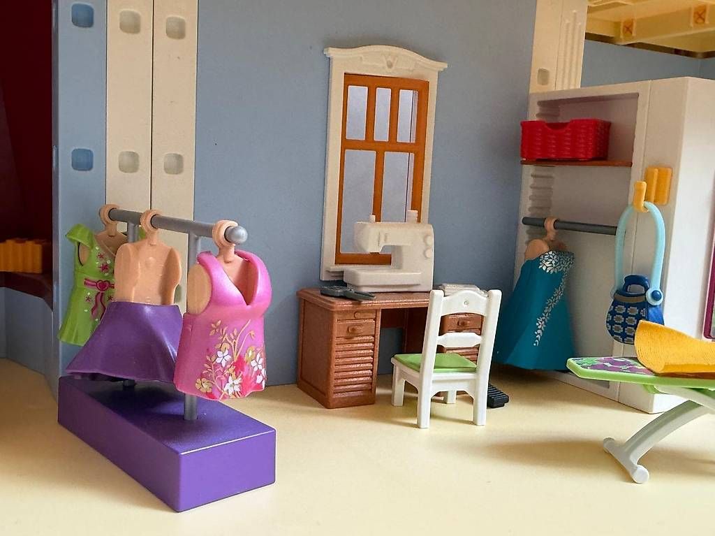Playmobil Jouets: Schlaf-&Nähzimmer – D'occasion à Basel par sasa109 1