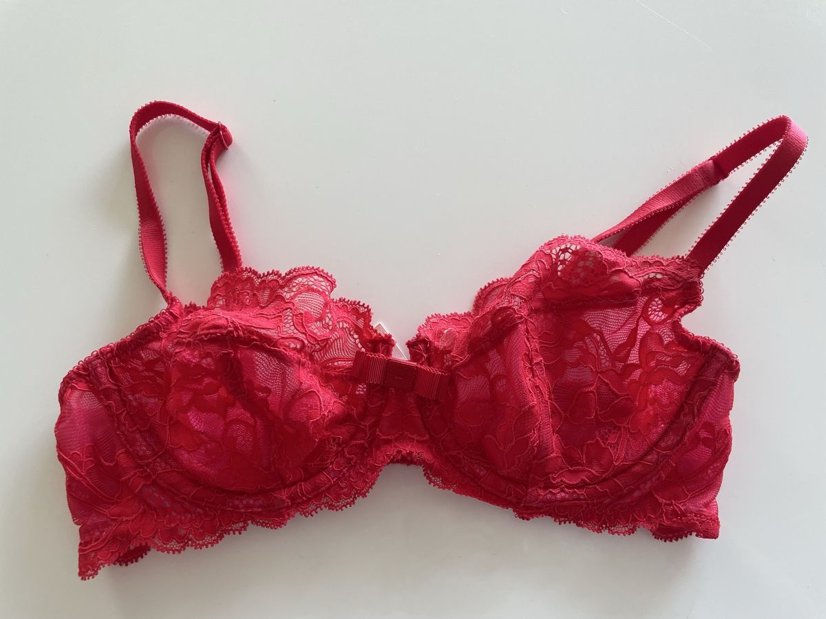 Victoria's Secret Altra biancheria intima: Victoria Secret BH – Nuovo (secondo la descrizione) da Winterthur venduto da 11.11