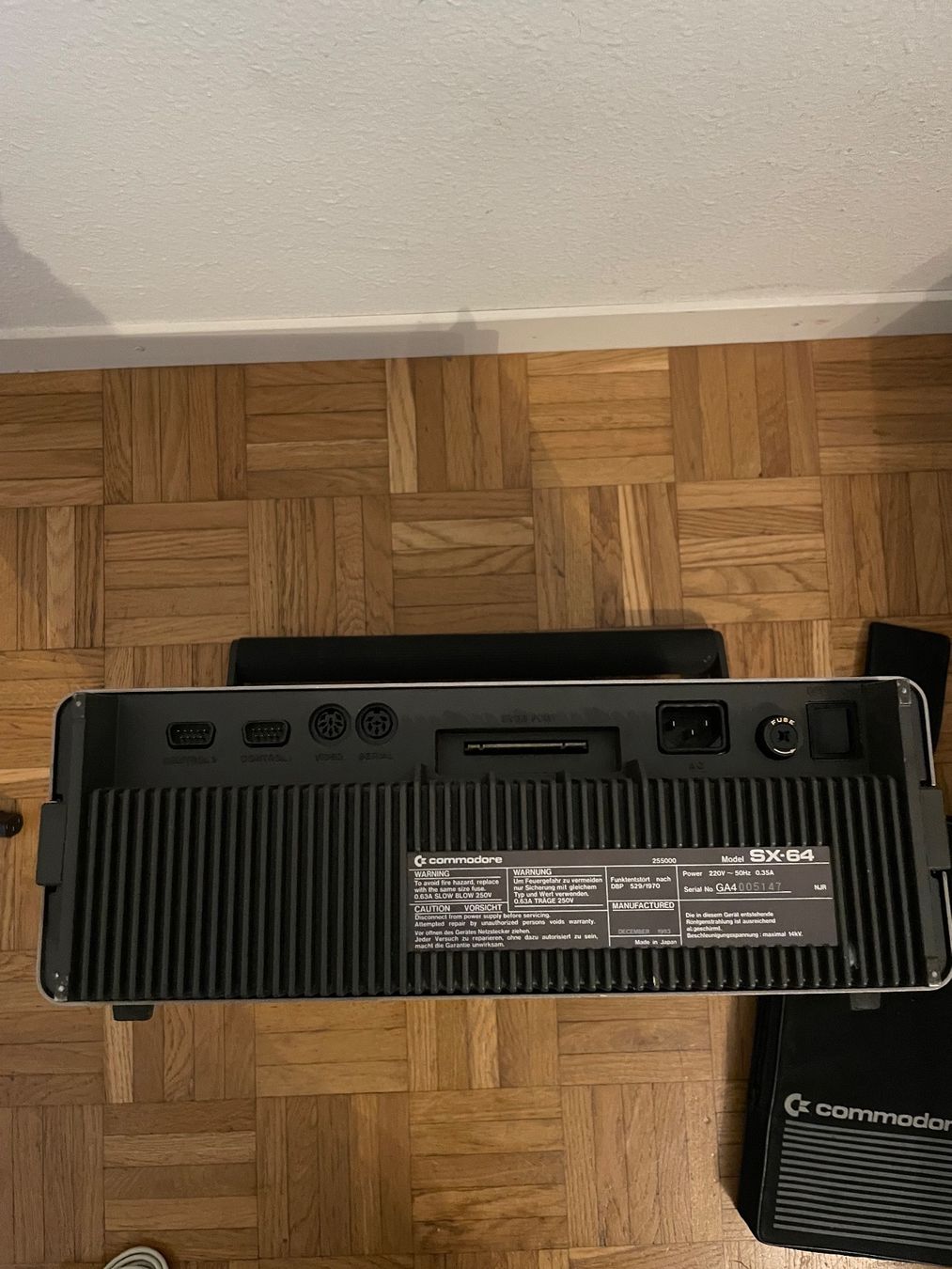 Commodore PC: Commodore SX-64 – Usato da Zürich venduto da beli_30 6