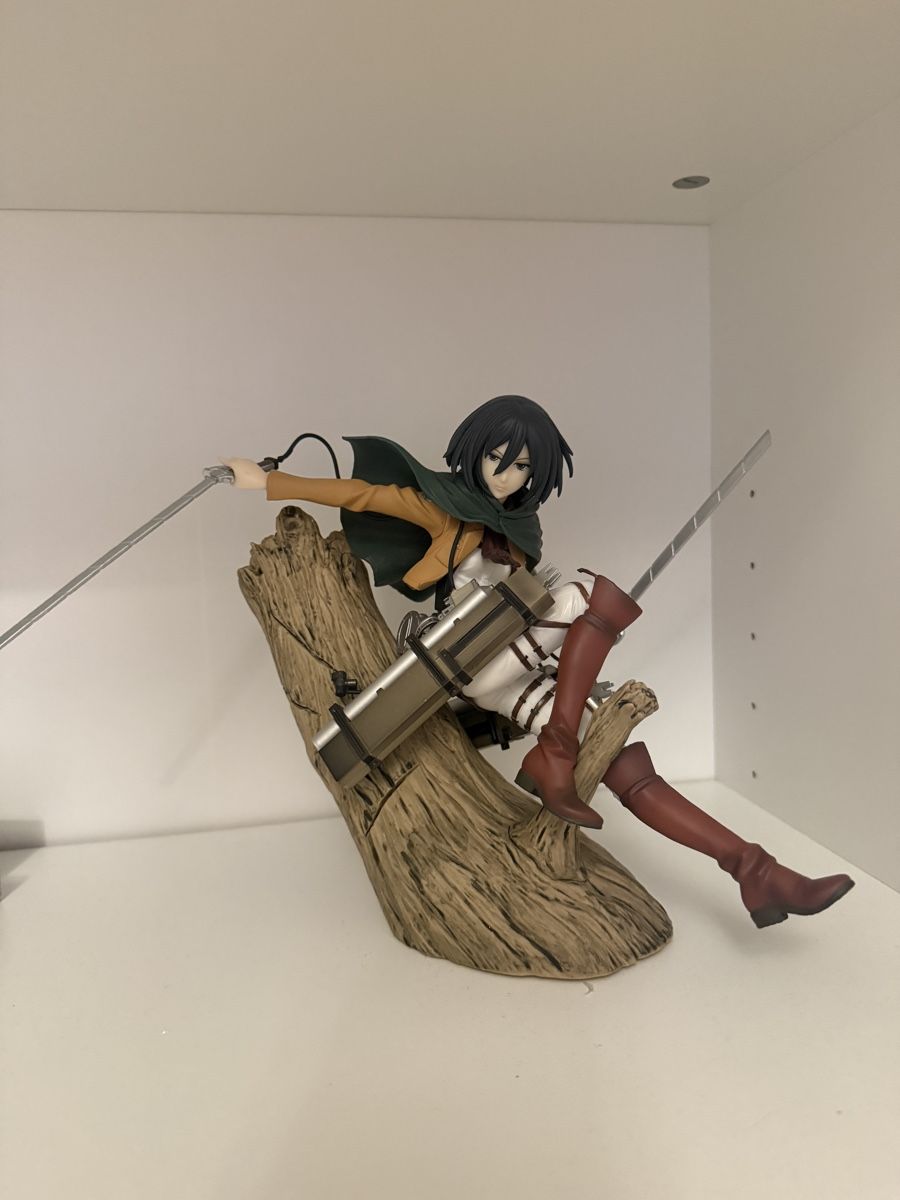 Figuren: Attack on titan  – Gebraucht aus Dietikon von mir_y8rc