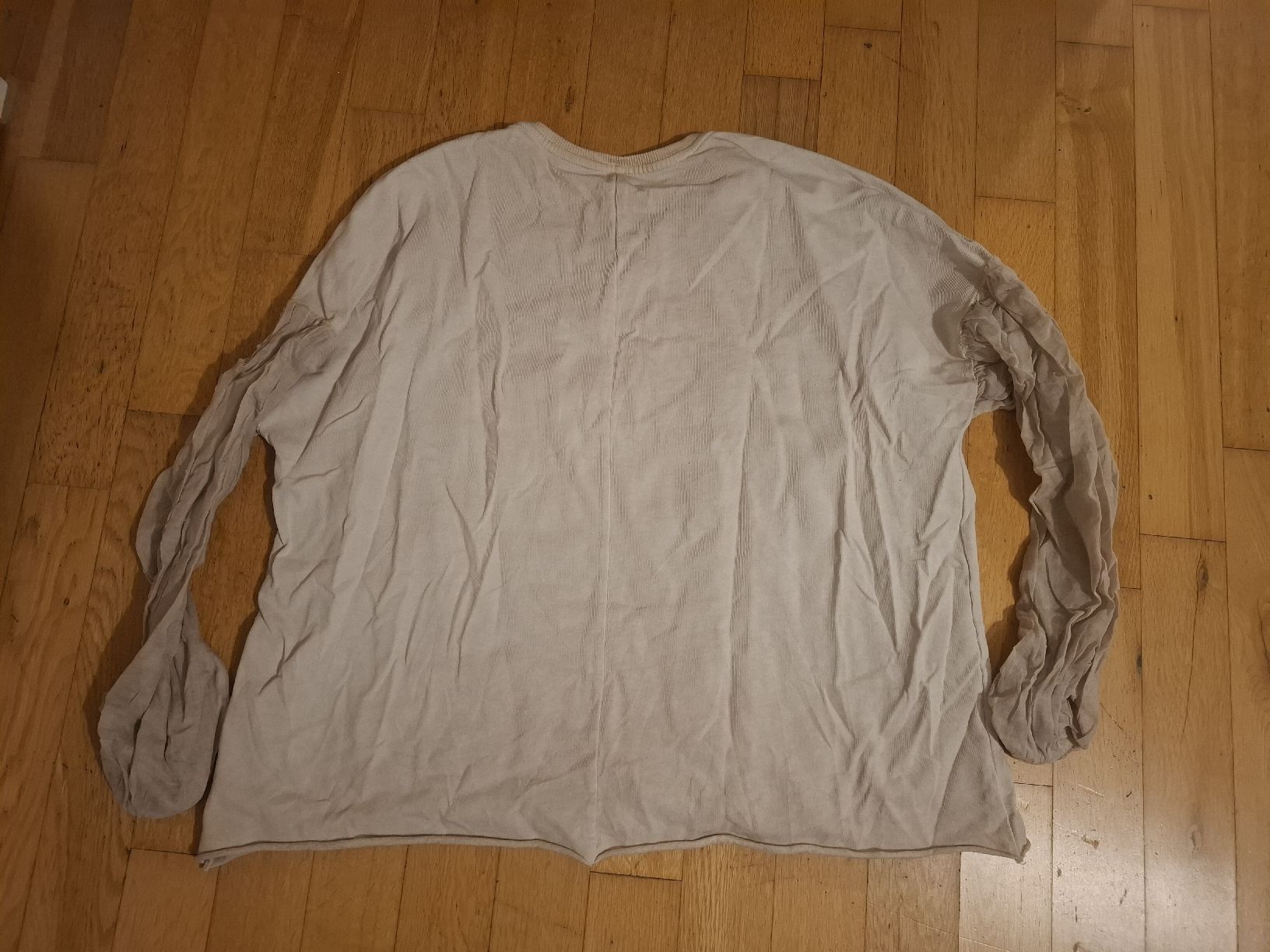 Pullover & Sweatshirts: 10DAYS Langarmshirt beige  – Gebraucht aus Wetzikon ZH von jesszs 3