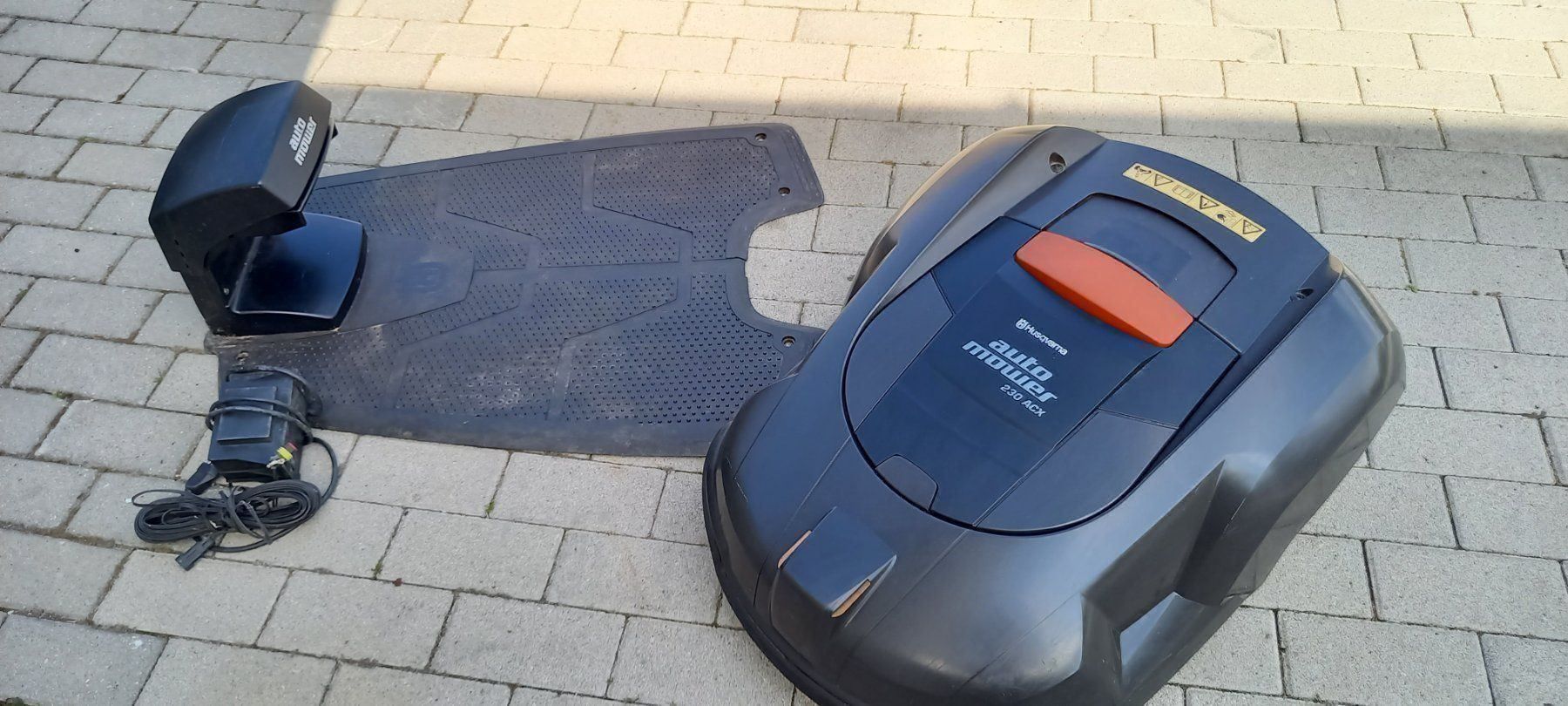 Husqvarna Rasenmäher: Husqvarna automower 230 ACX – Gebraucht aus Grenchen von Asus_ 2