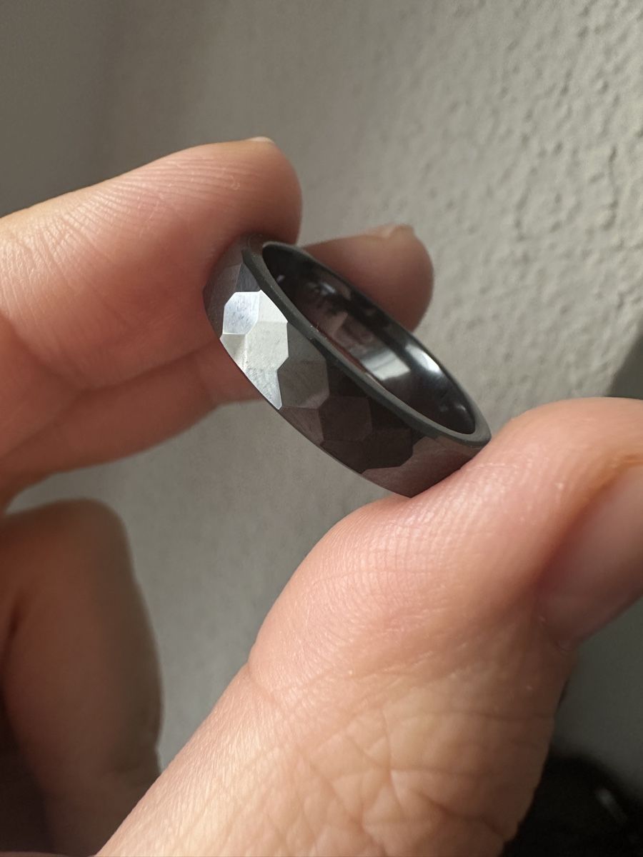 Ringe: New Diamond Black PAGO ring – size 10. – Neu und originalverpackt aus Thalwil von div_w5r5