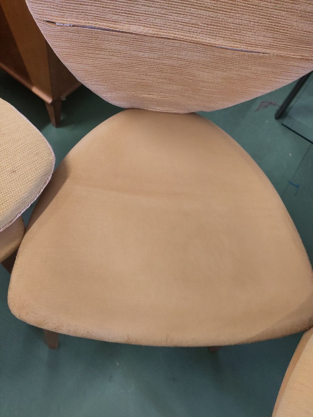Girsberger Set di tavolo e panche: Girsberger Esstisch und Stühle 6er Set – Usato da Pratteln venduto da Cartonsducoeur_bl 8