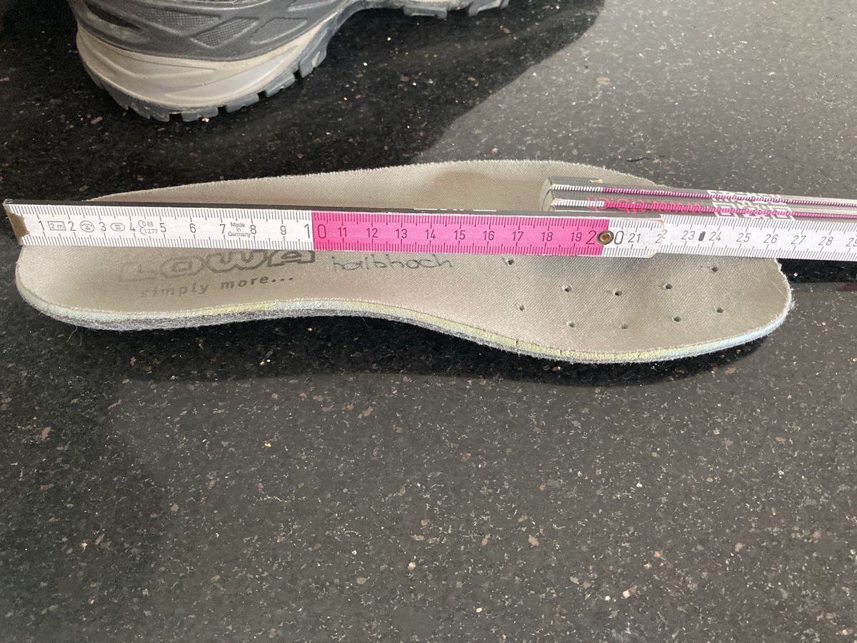 Lowa Scarpe da uomo: Lowa Wanderschuhe Gore-Tex – Usato da Gunzwil venduto da Heimatchochi 3