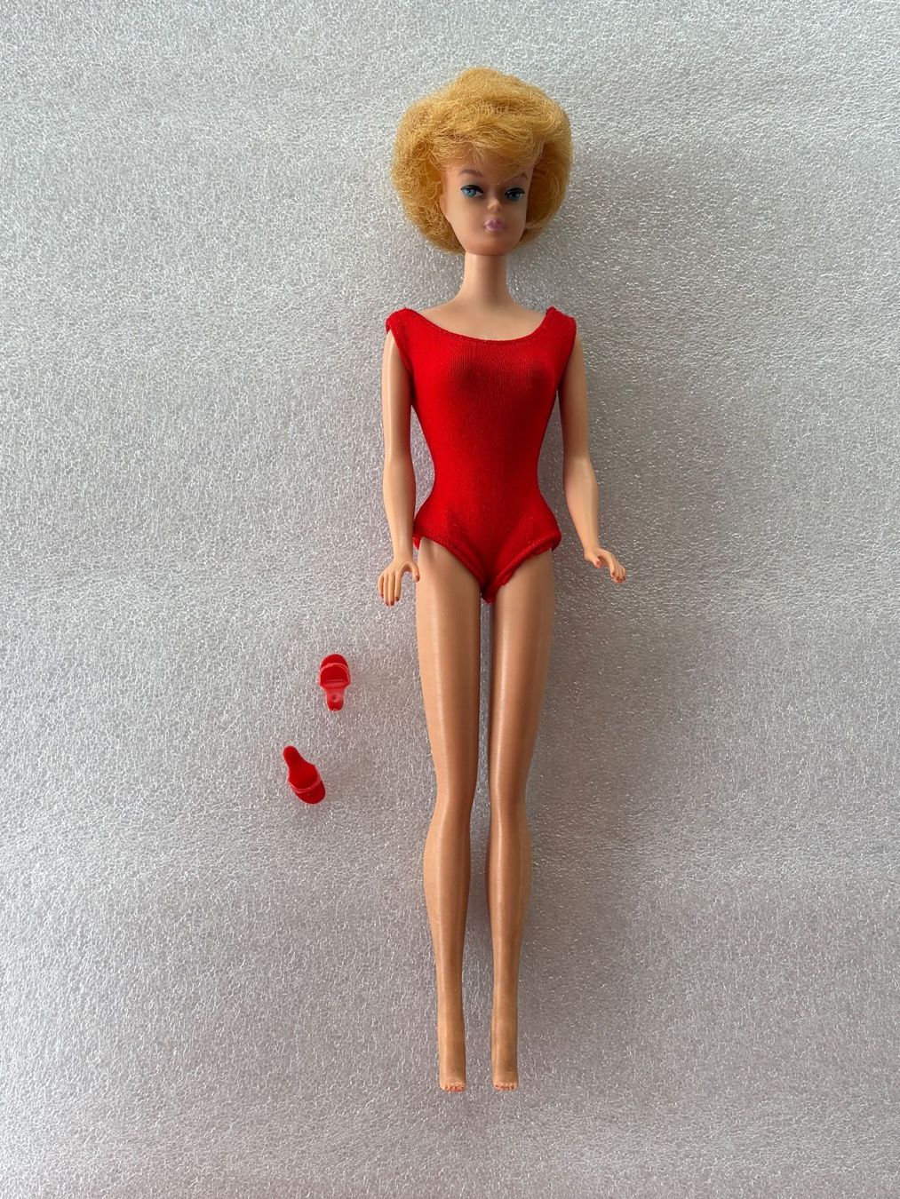 Bambole: Vintage Barbie Blonde Bubblecut #850 – Usato da Bassecourt venduto da keenfind 5