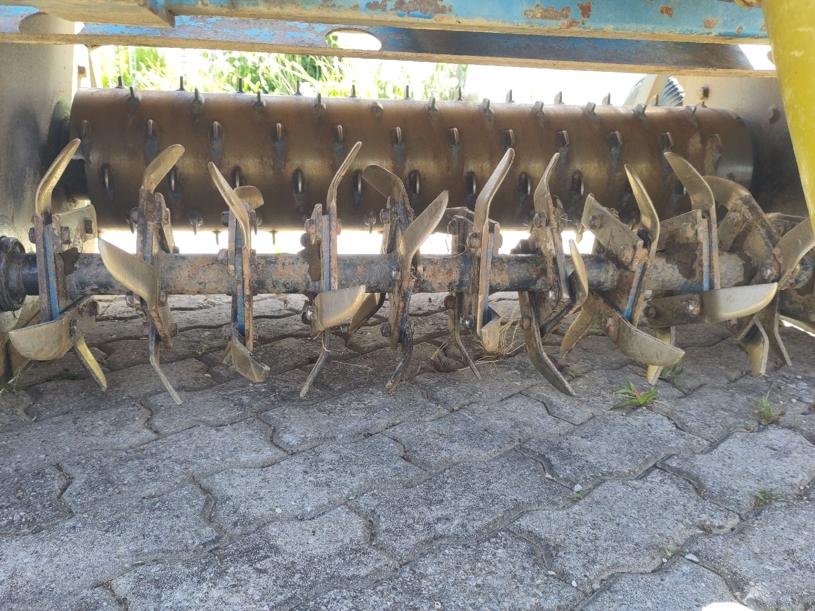 Toutes les machines: Beetfräse Bärtschi Fobro  – D'occasion à Steffisburg par repondq 4