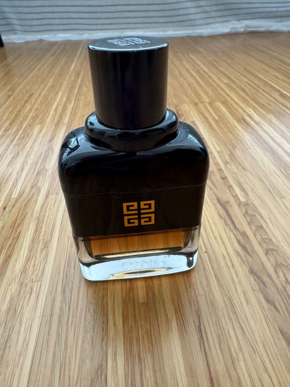 Givenchy Profumi & Eau de Toilette: Givenchy Gentleman Réserve Privée 60ml – Nuovo (secondo la descrizione) da Glattpark(Opfikon) venduto da daniel_ag 1