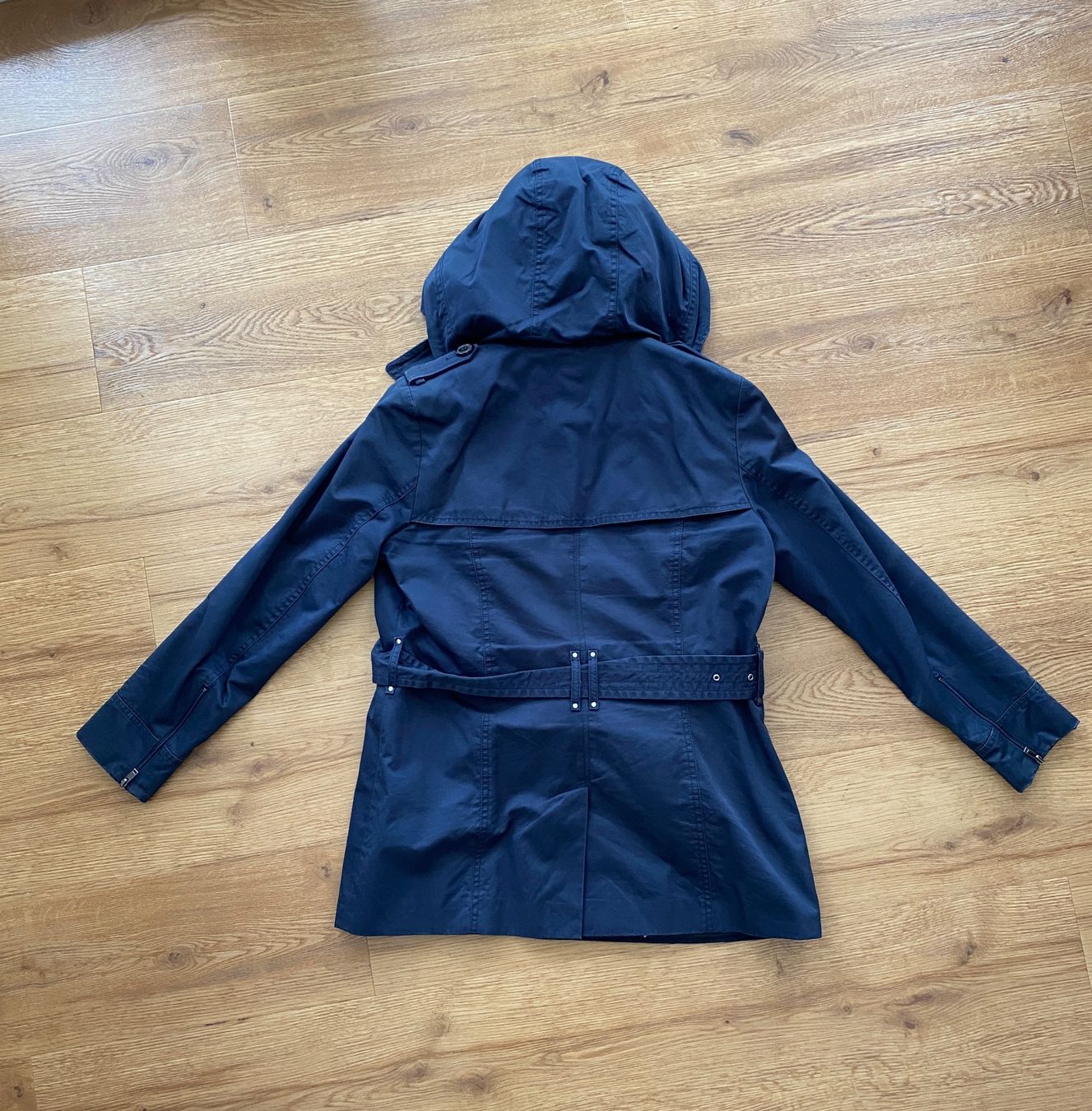 Esprit Cappotti: Trench coat ESPRIT – Usato da Winterberg venduto da cel_8vpx 2
