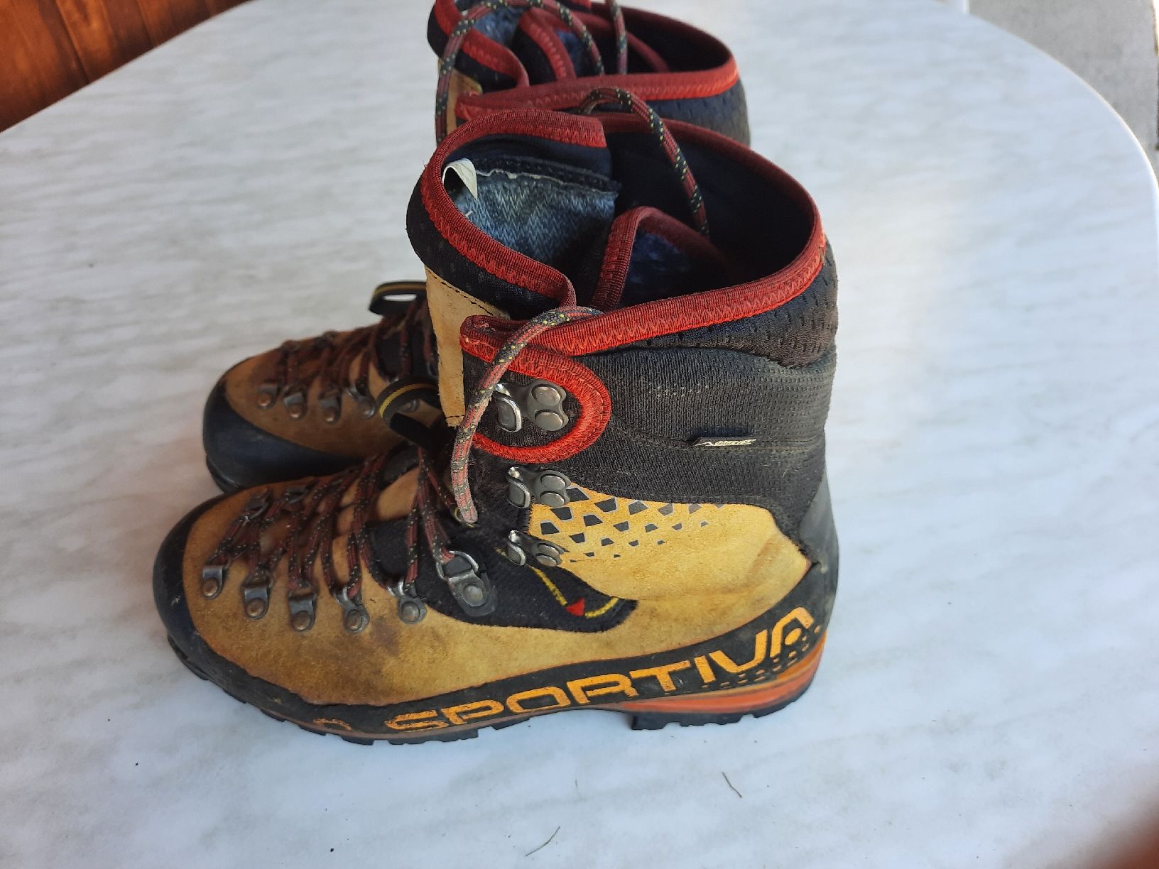 La Sportiva Chaussures hommes: La sportiva  – D'occasion à Bowil par chnebeli4 2