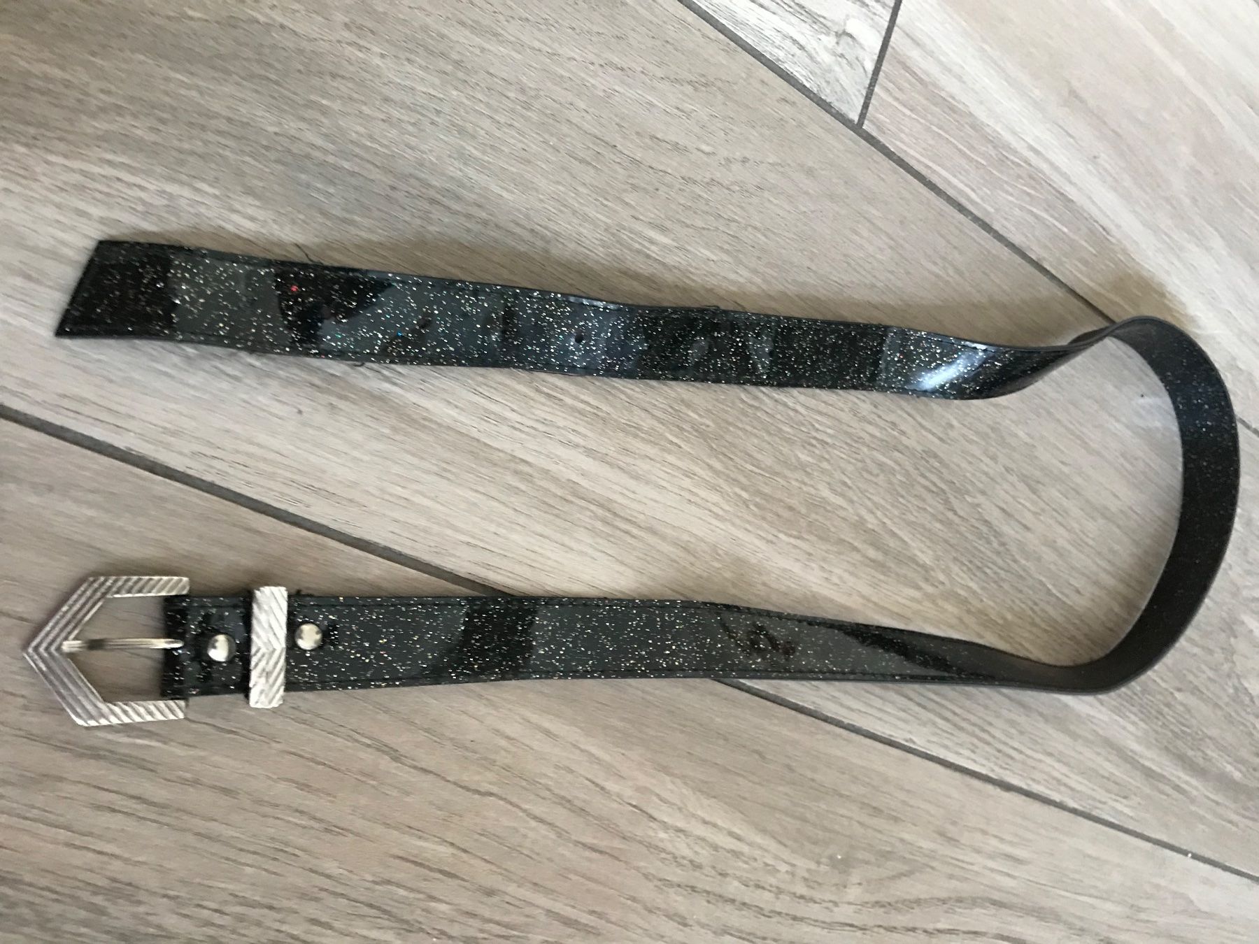 Cinture: schwarzer Gürtel (Damen) - mit Glitter – Usato da Lausanne venduto da opi_92cn 1