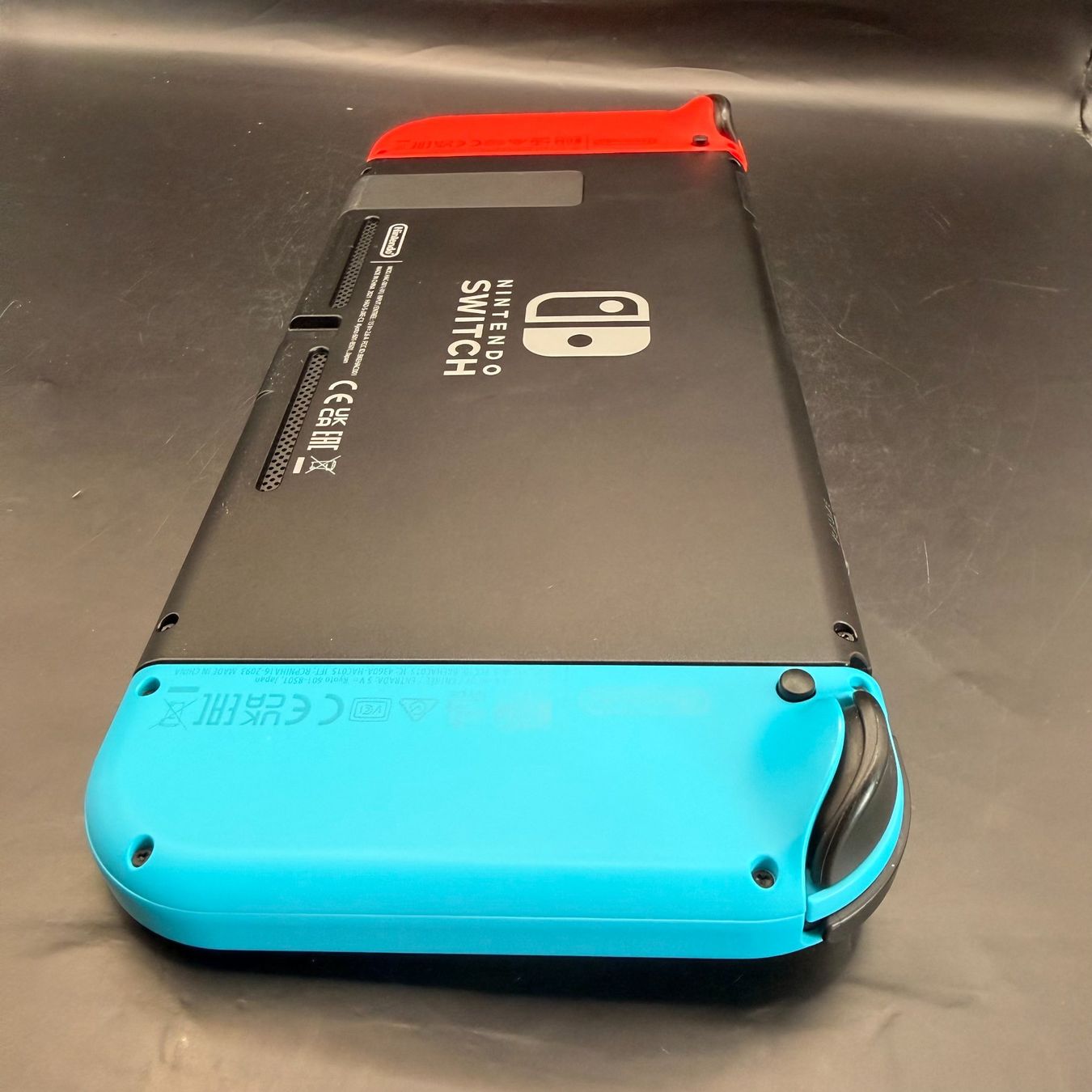 Nintendo Konsolen: Nintendo Switch Konsole Neon Rot/Blau OVP – Gebraucht aus Düdingen von Nerdworld 5