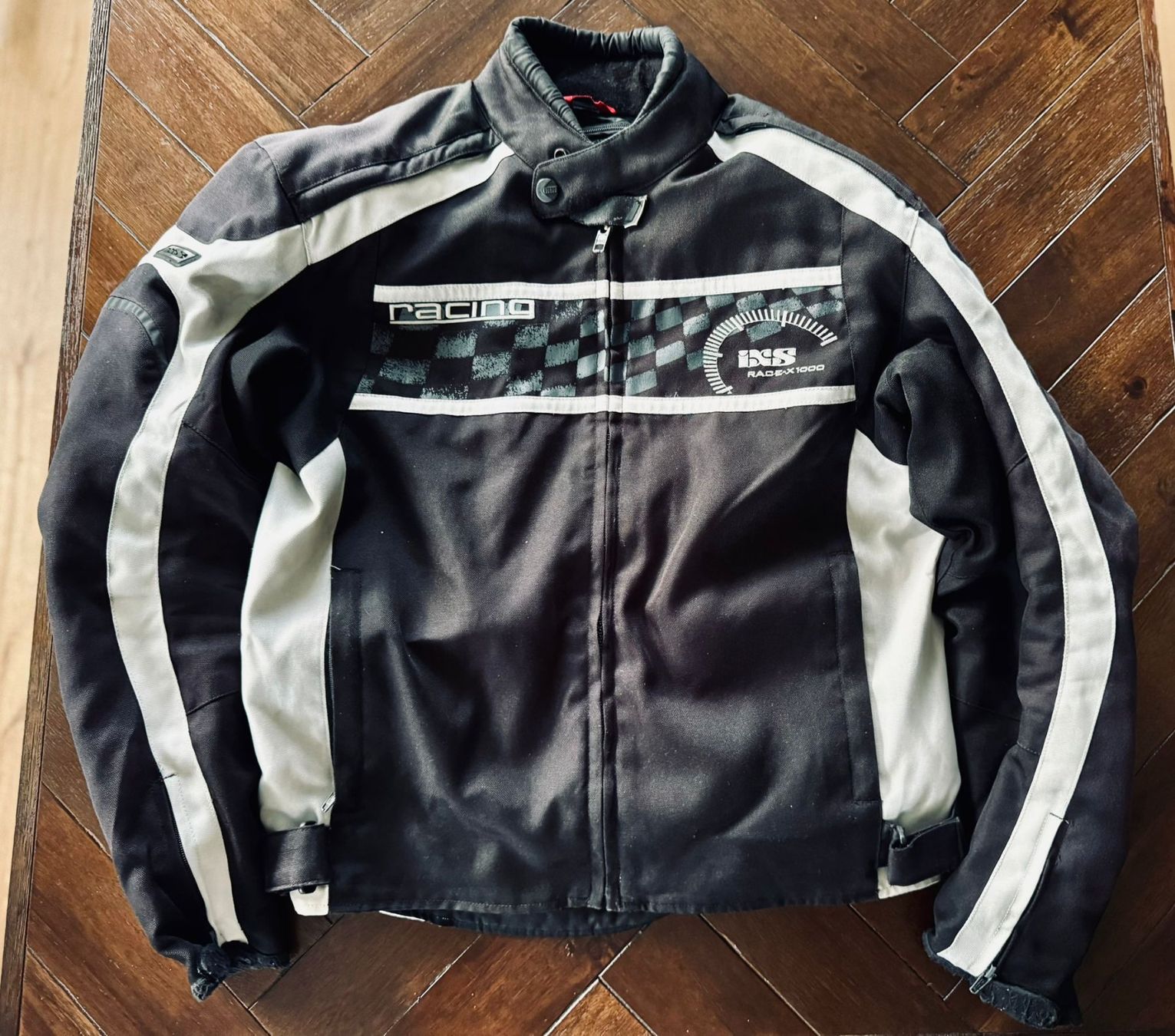 IXS Giacche: IXS Motorradjacke Gröss L unfallfrei – Usato da Ibach venduto da Mythenchiller 1