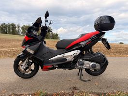 Aprillia SR Max 300 Top Preis