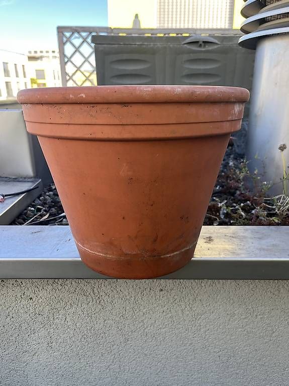 Vasi per fiori: Verschiedene Blumenkästen und Topf – Usato da Zürich venduto da vieirasouto 2