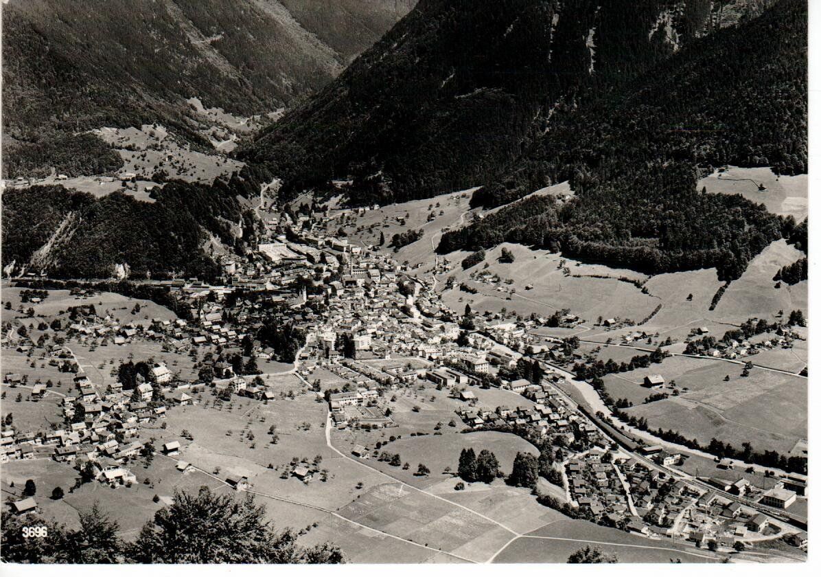 Cartes postales: Schwanden GL – D'occasion à Wolhusen par Curver9