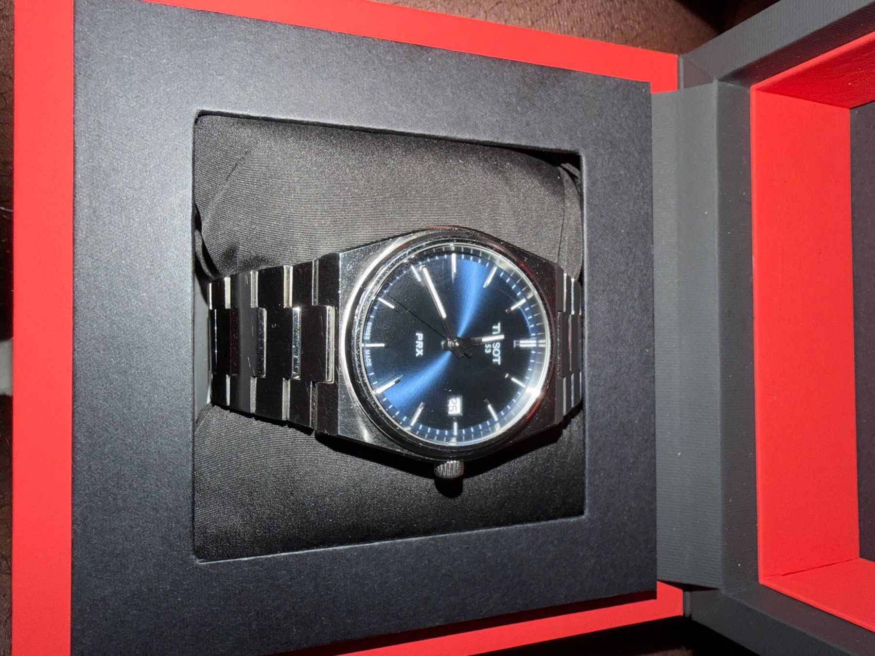 Tissot Montres: Montre Tissot PRX 40MM Quartz – D'occasion à Martigny par WilliSam99