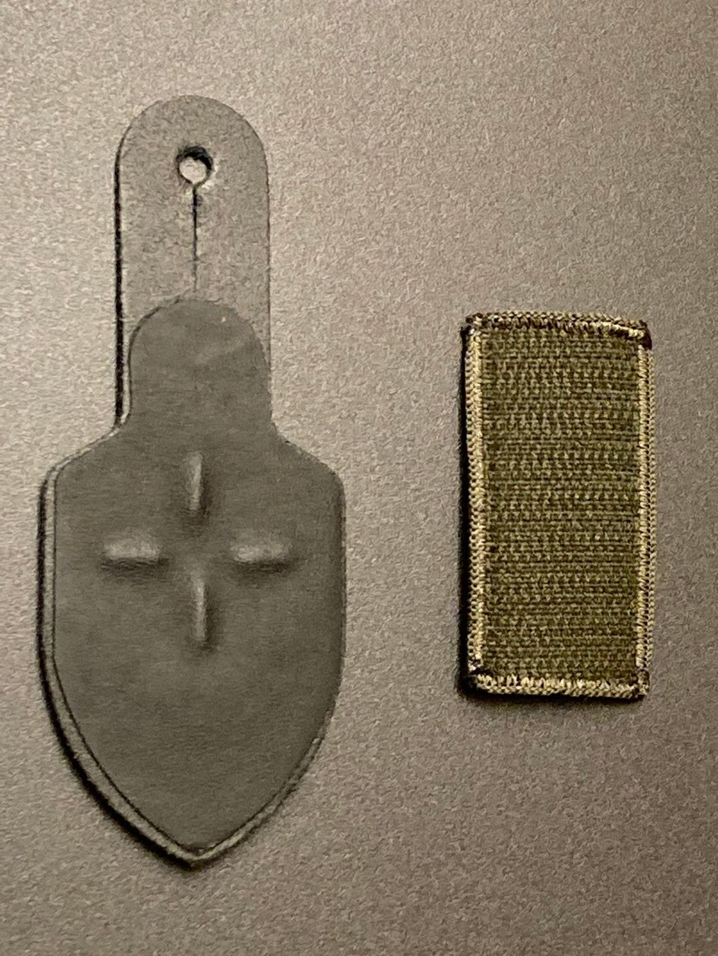 Schweizer Armee Placchette & Badge: Abzeichen Set: ABC-Truppen / ABC Soldat - Schweizer Armee – Usato da Brütten venduto da Hst1 1