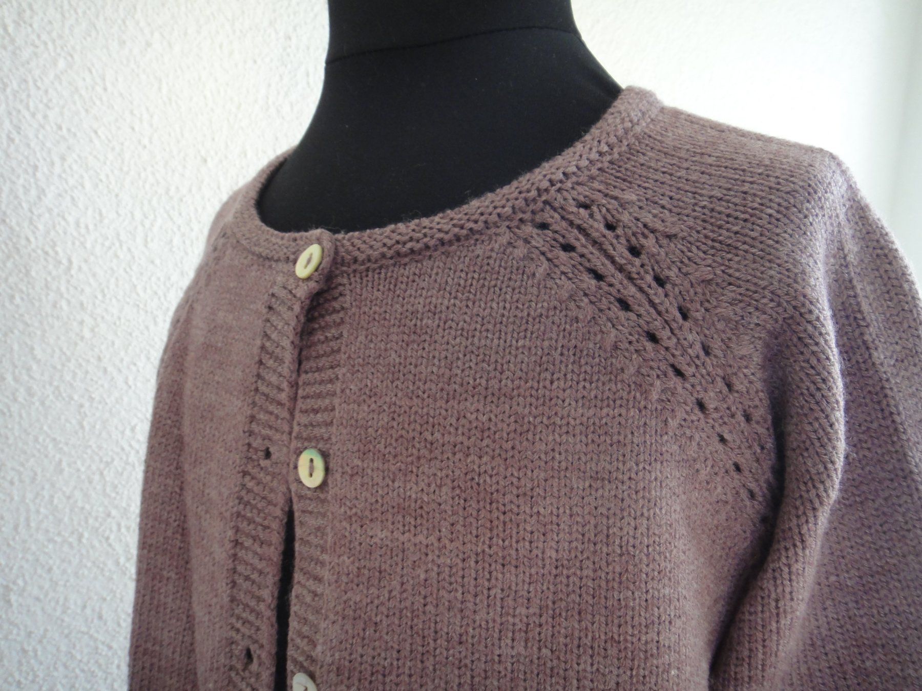 Jacken & Mäntel: Strickjacke "Bonnet à Pompon" Baumwolle 12 Jahre – Neu (gemäss Beschreibung) aus Winterthur von LemonTree5 1