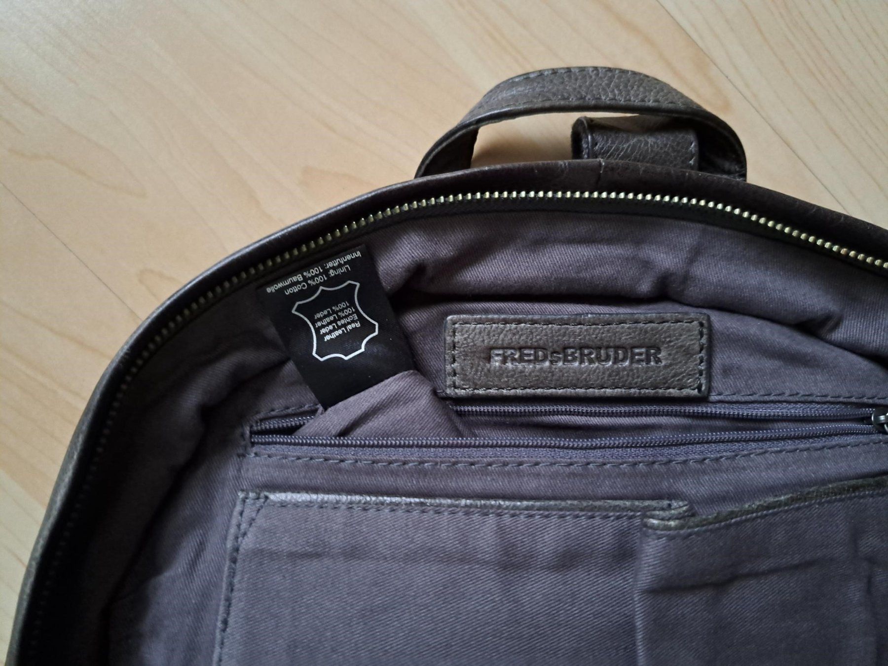 Rucksäcke: Vintage Leder Rucksack "FredsBruder" Dunkelbraun – Gebraucht aus Basel von Patiscat 2