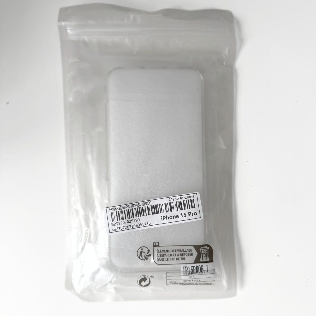 Cover & Protezioni schermo: iPhone 5 Pro Coque Transparente - NEUVE – Nuovo e nell'imballaggio originale da Vevey venduto da secondlifevevey 1