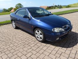 Renault Mégane Cabriolet blau guter Zustand 2.0