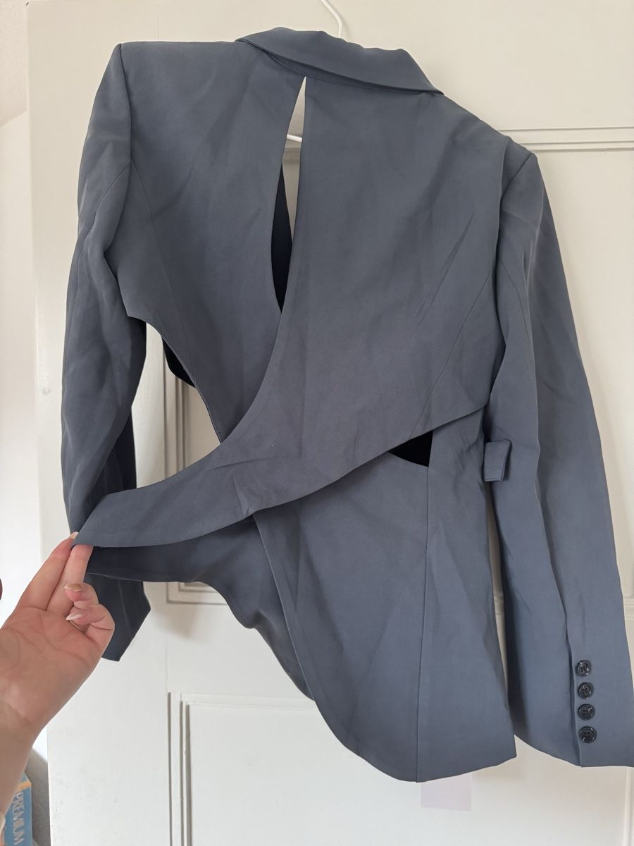Giacche: Amelie asymmetrical cut-out jacket / M – Nuovo e nell'imballaggio originale da Otelfingen venduto da mar_sy7r 2