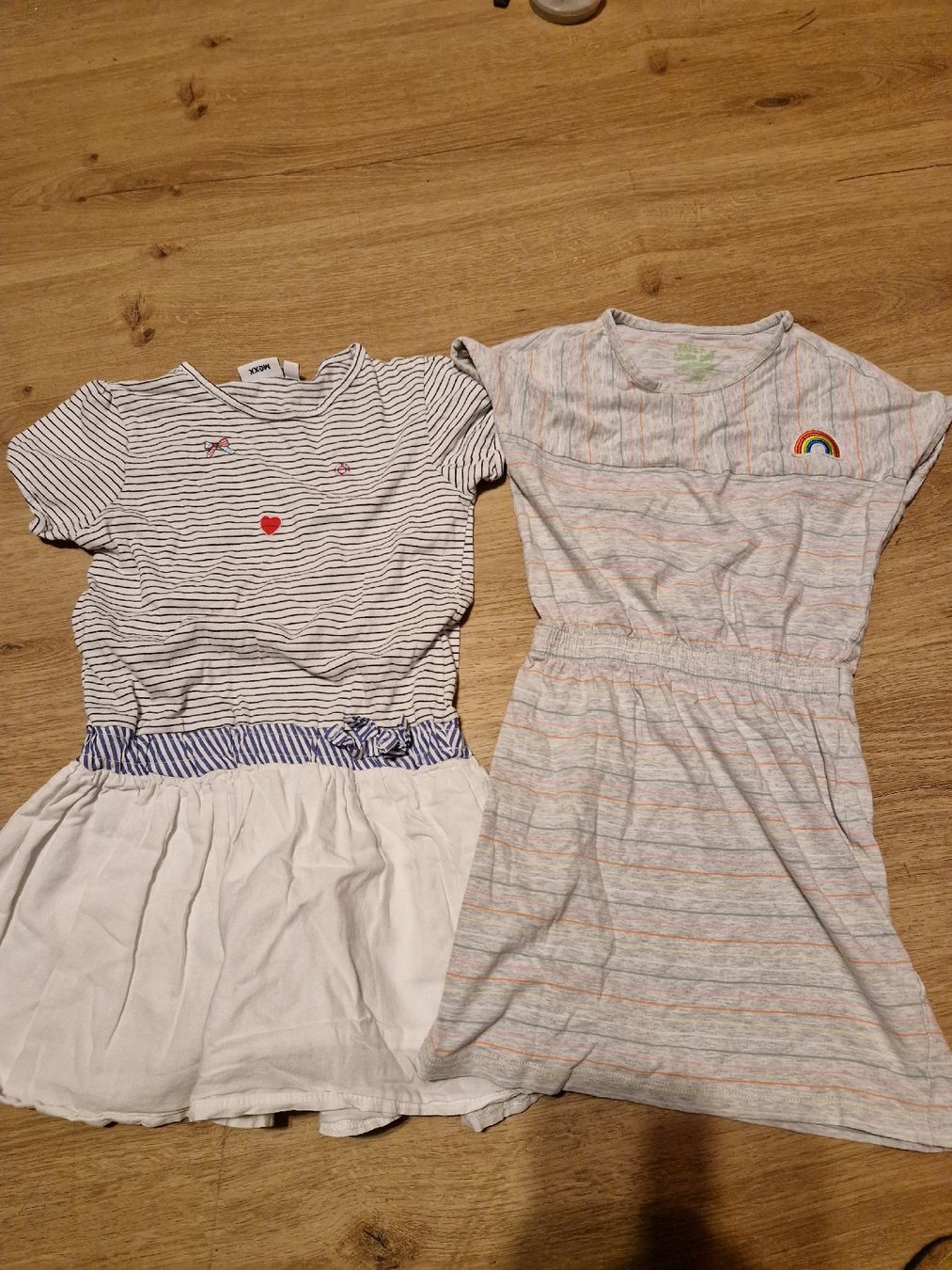 Vestiti & Gonne: Kleid x 4 Gr. 110 – Usato da Wimmis venduto da traubenq 2