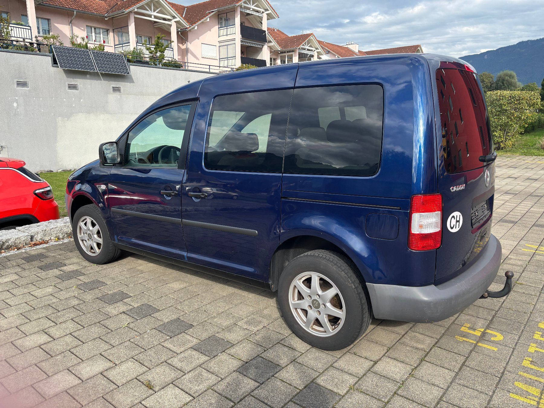 VW Automobili: VW Caddy 1.9 TDI - 7 Plätze – Usato da Gams venduto da mir_n5kk 2