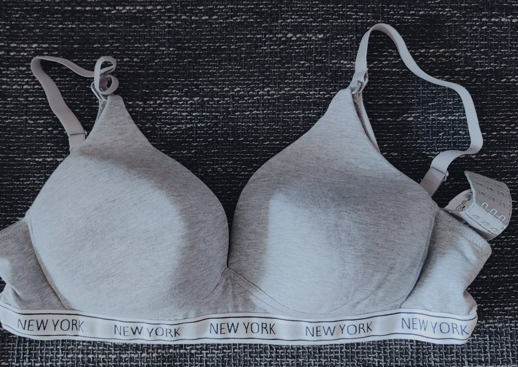 C&A Altra biancheria intima: Still- BH grau sportlich 90B NEU – Nuovo (secondo la descrizione) da Zürich venduto da tweetys78