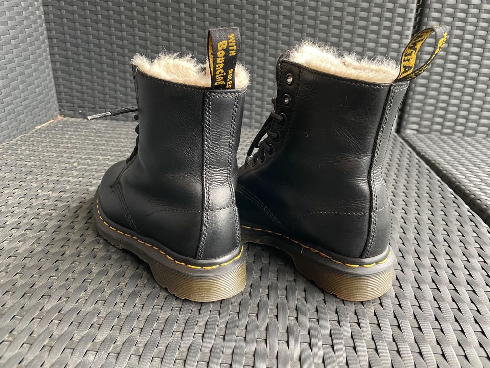 Dr martens hotsell 36 gefüttert