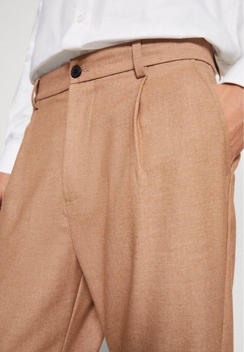 Pantaloni: Minimum BERTILS - Chino - toffee - Orginalpreis 140.- – Nuovo e nell'imballaggio originale da Zürich venduto da luxuryoutlet1 5