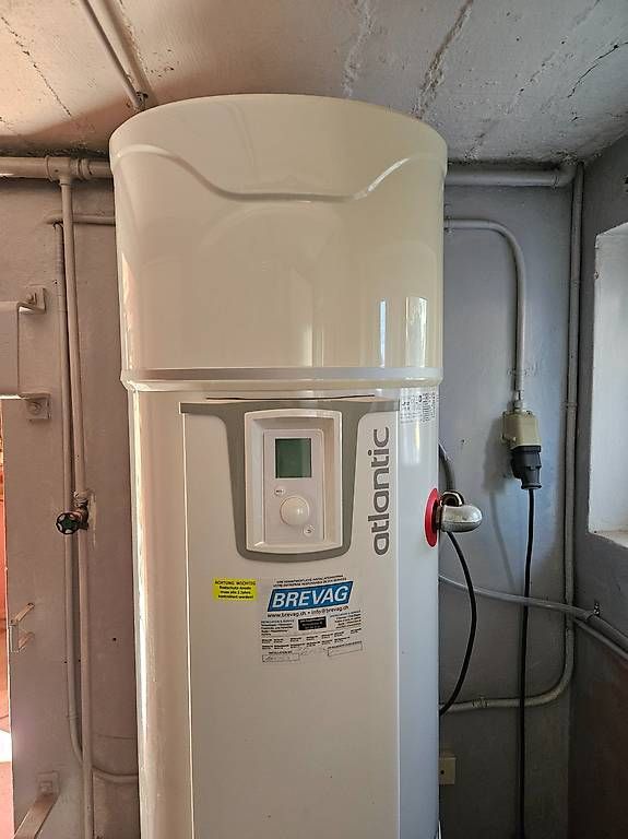 Sanitari: Chauffe eau thermodynamique - 2017 – Usato da Nidau venduto da NathanStornetta 1