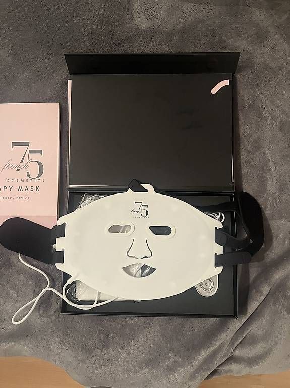Protezione per viso e udito: LED Gesichtsmaske – Usato da Abtwil AG venduto da shi_2znn