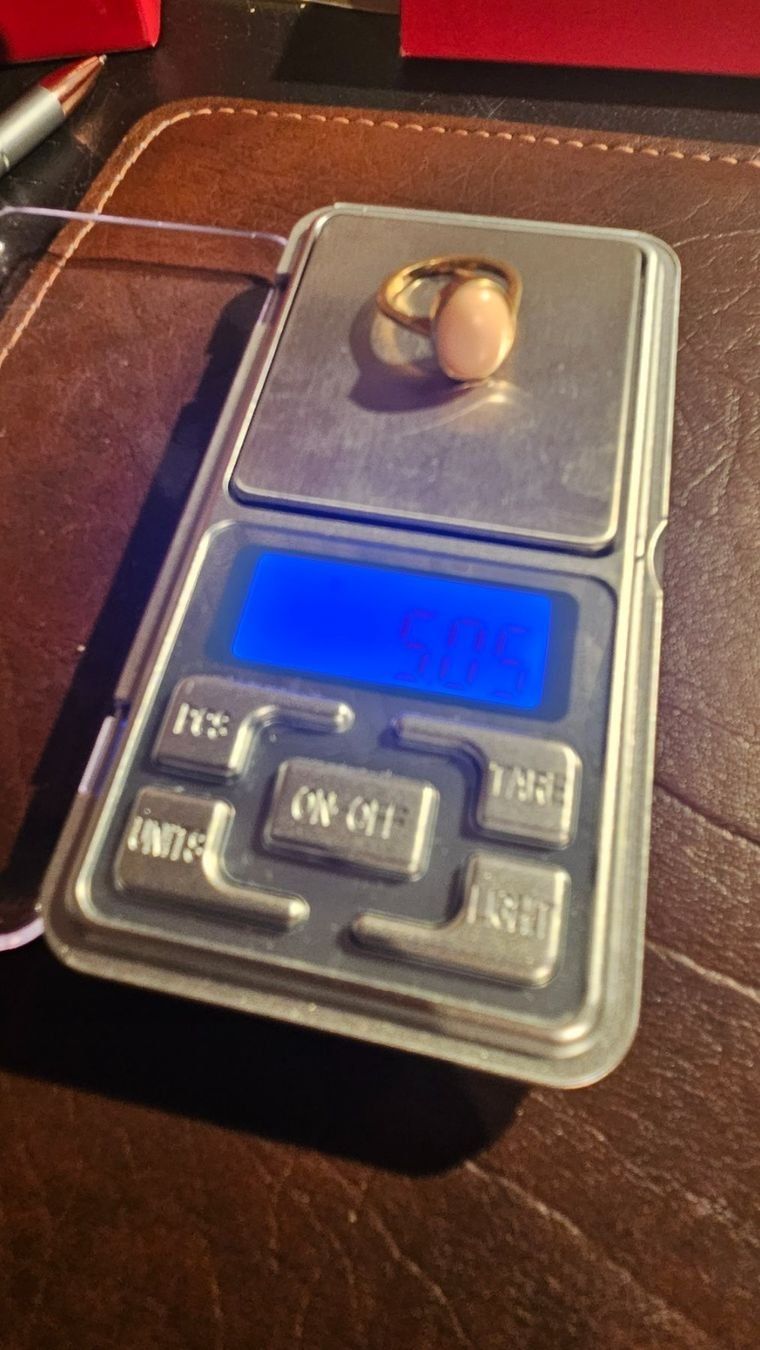 Anelli: Goldring 750er mit Stein – Usato da Belp venduto da Ginus85 3