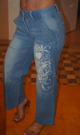 Y2K low rise jeans