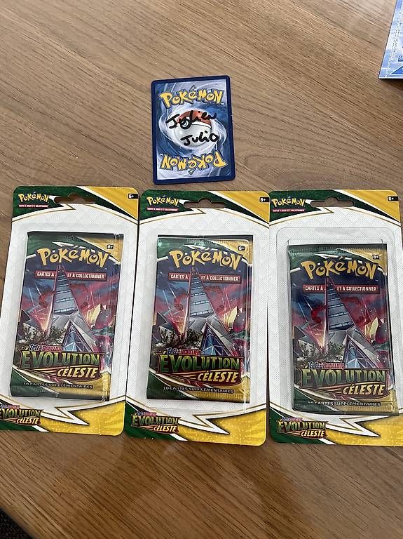 Carte collezionabili: Booster Pokémon evolution célestes  – Usato da Cousset venduto da julio028