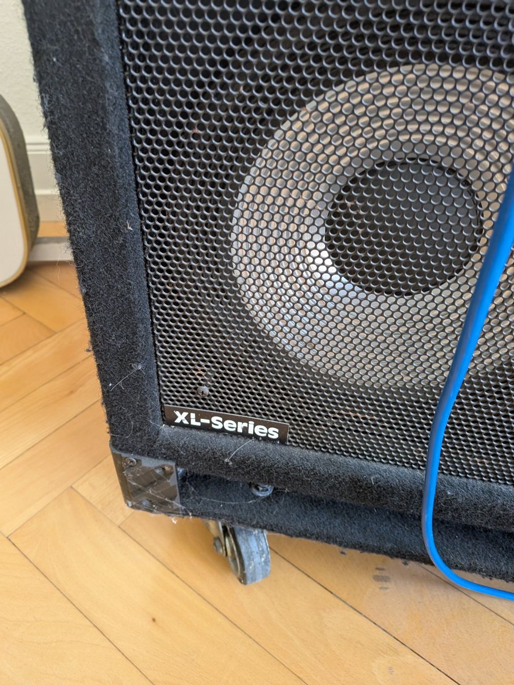 Ashdown Engineering Amplificatori: Bassamp (Hartke Box & Ashdown Top) – Usato da Zürich venduto da anbrae 5