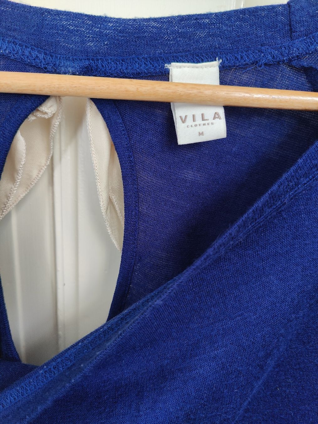 Vila T-shirt: Tshirt Vila mit Schleife – Usato da Bern venduto da linouma 2