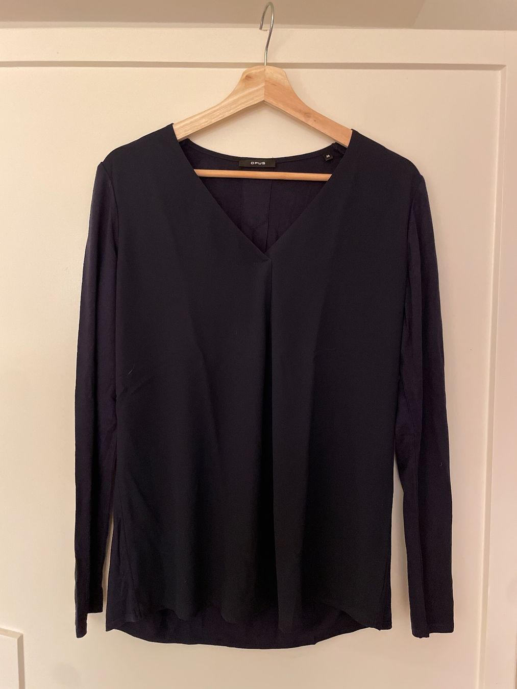 Opus Camicette: Langarm Bluse Opus 38 – Usato da Basel venduto da pilzliii