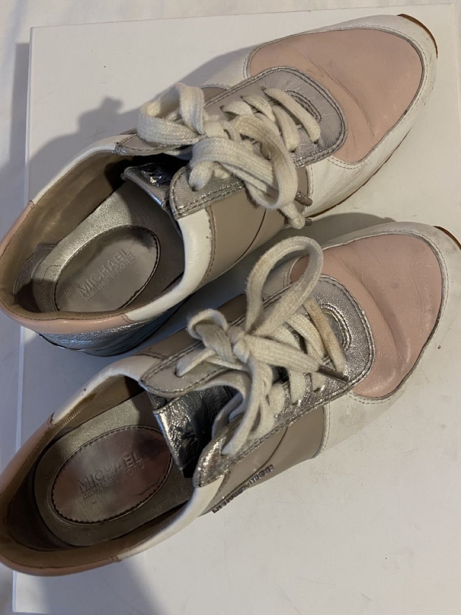 Michael Kors Scarpe da donna: Baskets Michael Kors roses et blanches – Usato da Chêne-Bougeries venduto da sor_9rzp 5