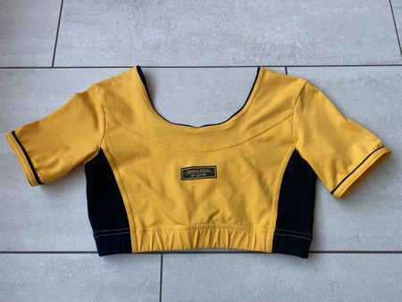 NEU Sporttop von LUHTA Gr.S