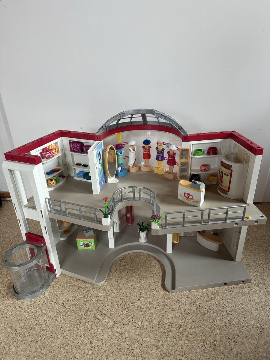Playmobil Giocattoli: Playmobil Einkaufszentrum – Usato da Embrach venduto da Toobie
