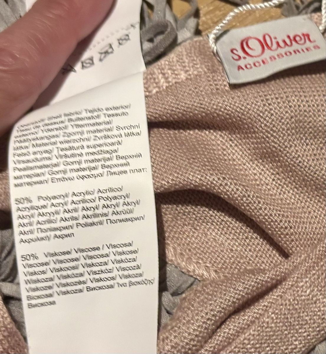 S.Oliver Foulard & Sciarpe: S.Oliver Fransen Tuch, Neu mit Etikett! – Nuovo e nell'imballaggio originale da Baden venduto da Tiffany6878 7