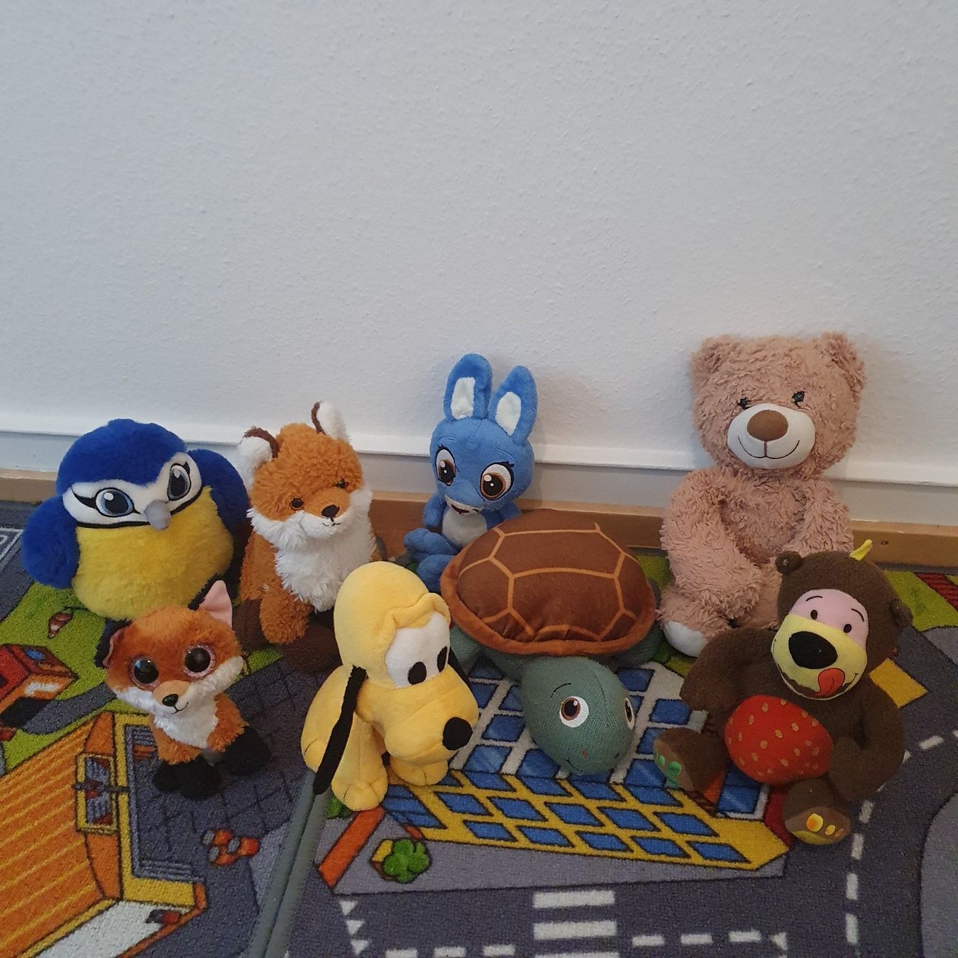 Giocattoli: Lot de jouets peluches – Usato da Lausanne venduto da Af2016 2