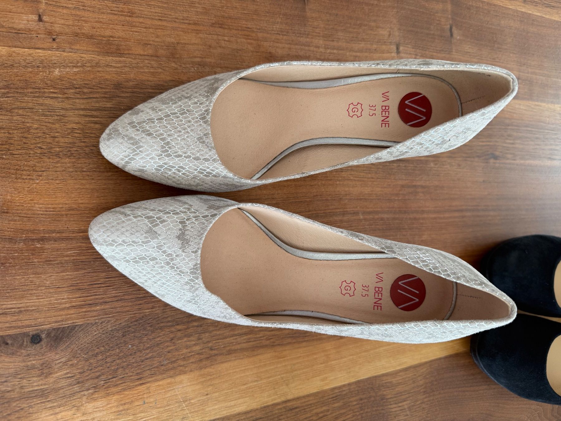 Damenschuhe: Lederpumps – Gebraucht aus Rothenhausen von bie_j8l5