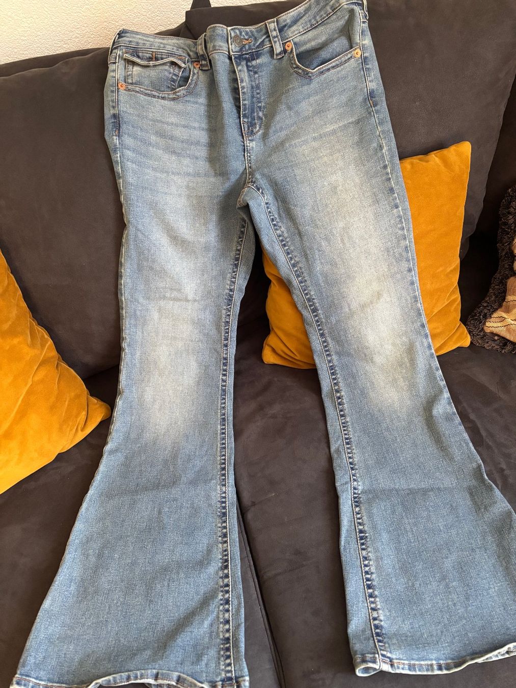 Stradivarius Jeans: STRADIVARIUS Jeans neuwertig – Nuovo (secondo la descrizione) da Merishausen venduto da yourdream 4