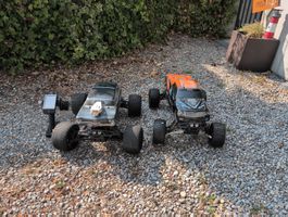 RC Monster Trucks 2 Stk. mit Fernbedienung Absima