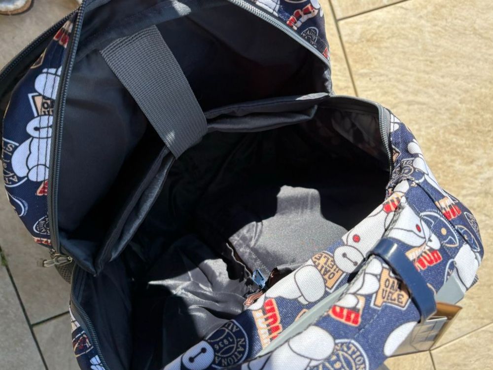 Zaini: Kinderrucksack mit Baymax Motiv – Nuovo (secondo la descrizione) da Oberwil-Lieli venduto da Toscombra 4